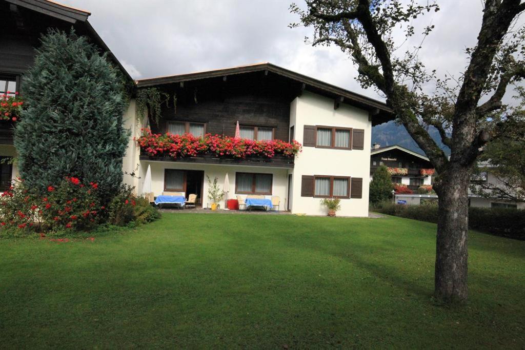 Haus Hager - Maria Hager Apartment Ellmau Luaran gambar